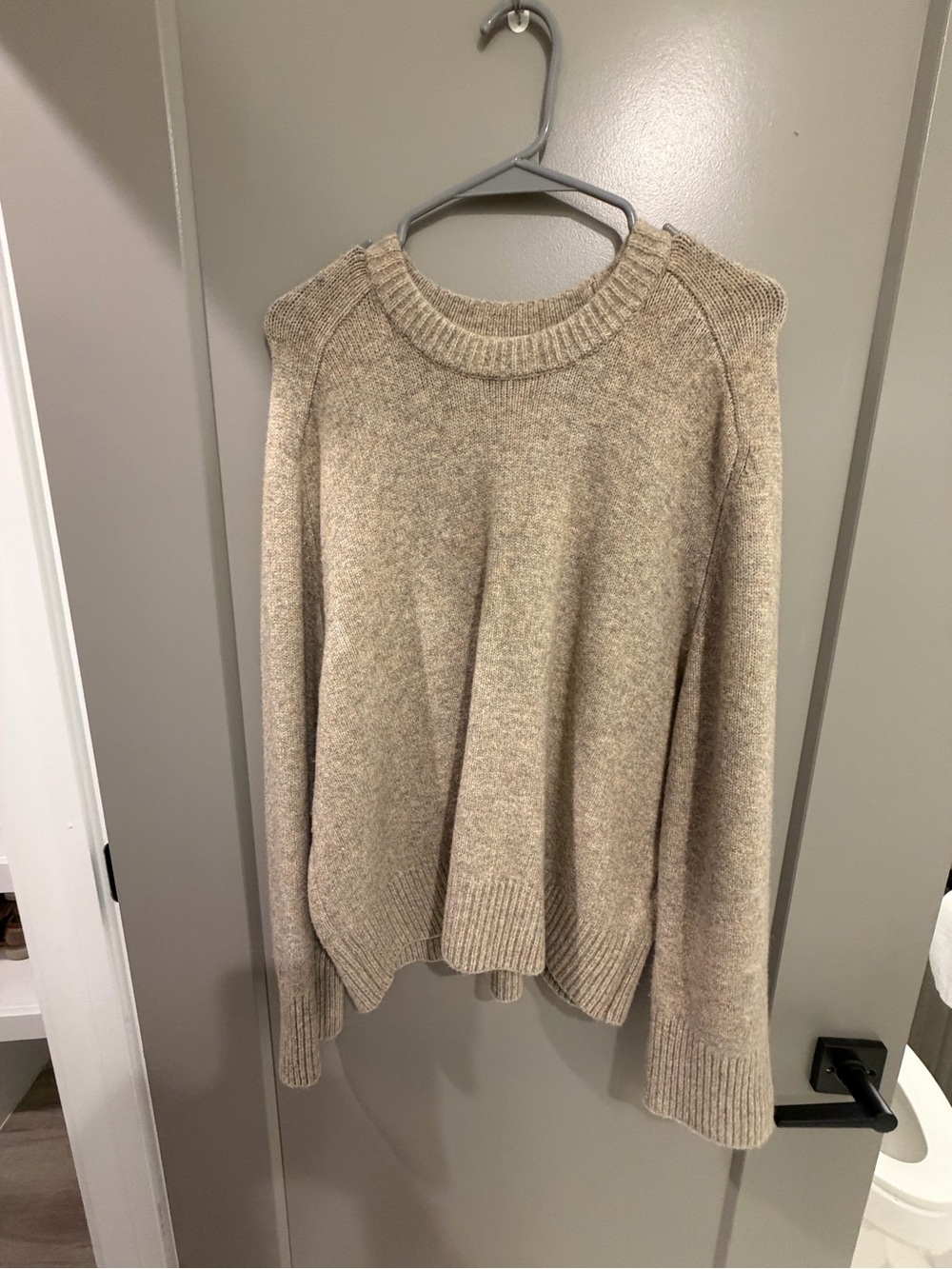 Abercrombie & Fitch Beige Crewneck Sweater